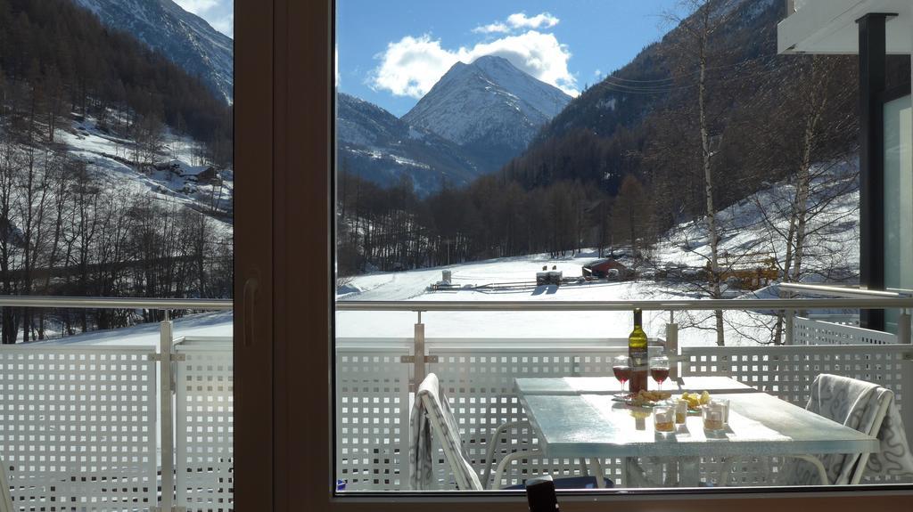 Ferienwohnung Haus Amici Saas-Grund Zimmer foto